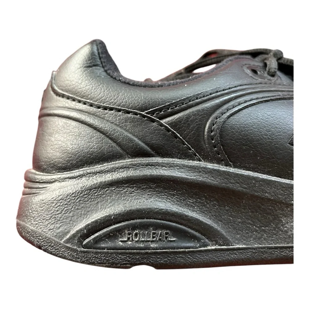 New Balance 812 sneakers in black